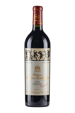 Botella de Château Mouton Rothschild 2016