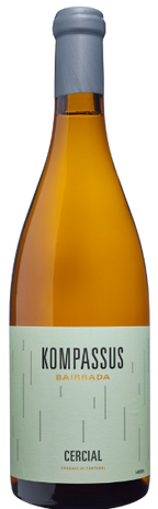 Garrafa de Kompassus Cercial Branco 2020, vinho branco da Bairrada