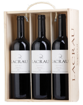 Pack de Trêz garrafas Lacrau Superior Tinto 2022 - Vinogrande